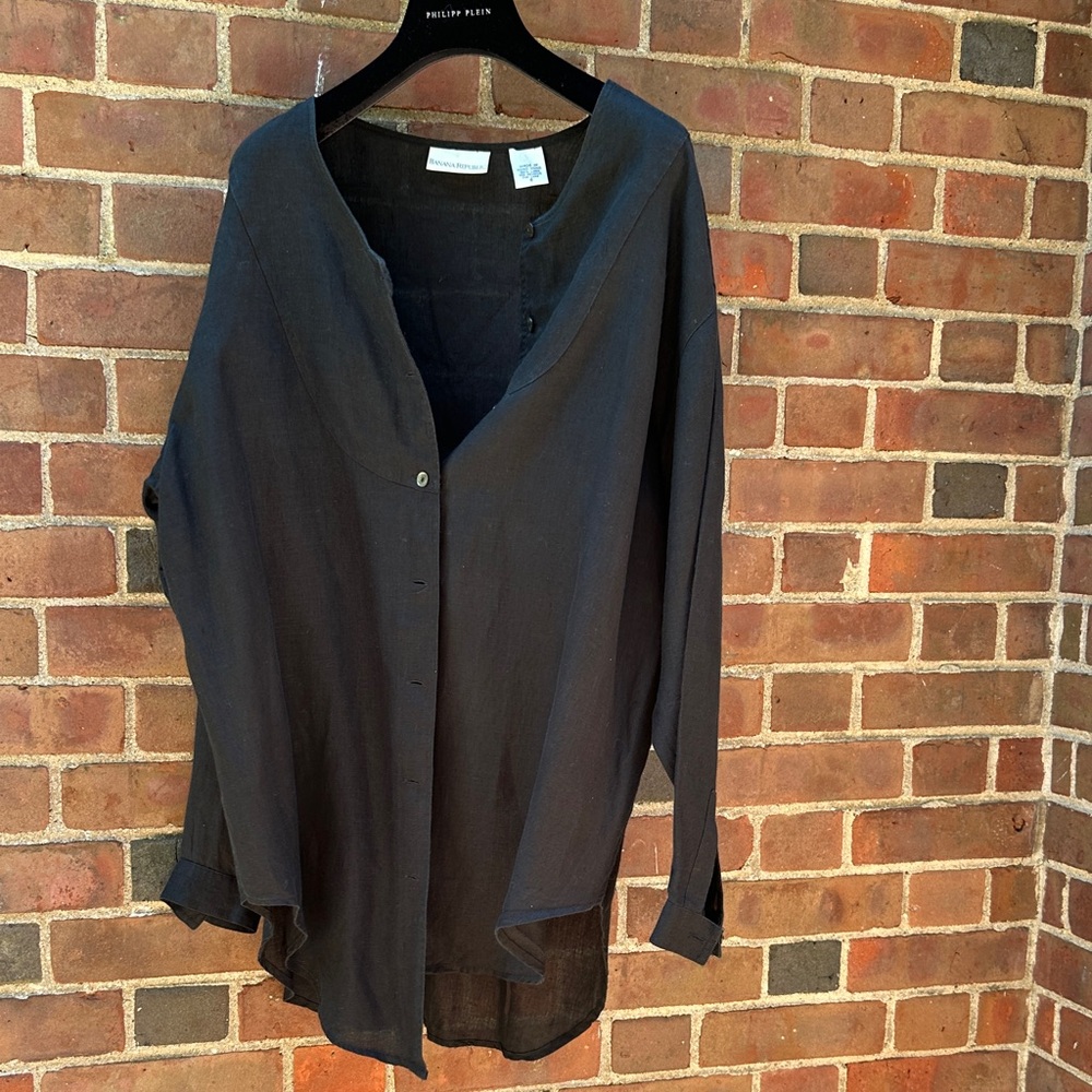 Banana Republic Black Relaxed V-Neck Button Down Shirt